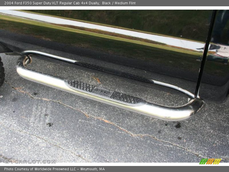 Black / Medium Flint 2004 Ford F350 Super Duty XLT Regular Cab 4x4 Dually