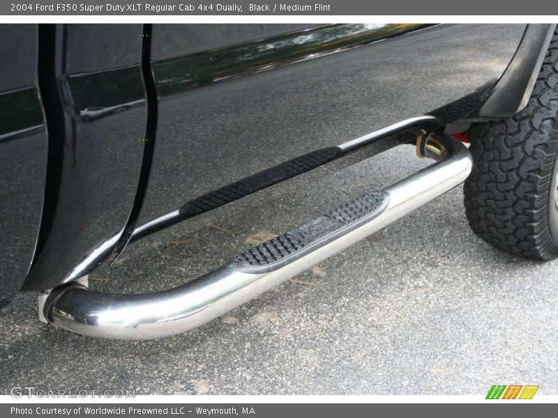 Black / Medium Flint 2004 Ford F350 Super Duty XLT Regular Cab 4x4 Dually