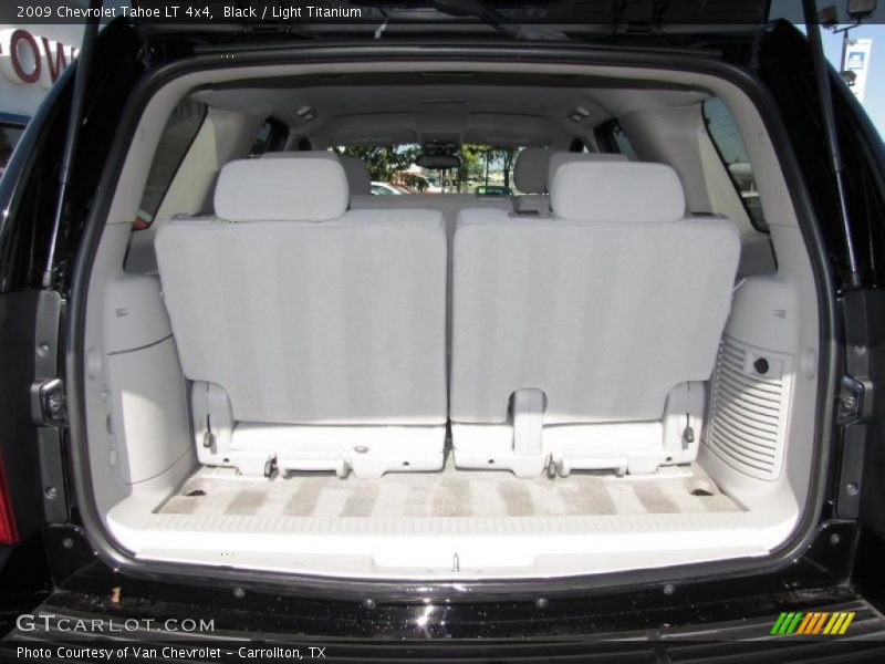 Black / Light Titanium 2009 Chevrolet Tahoe LT 4x4