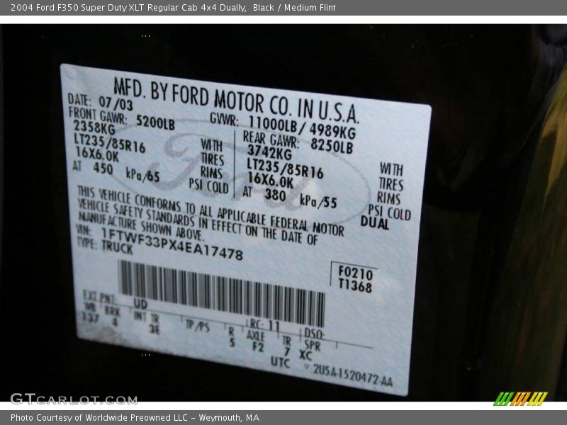 2004 F350 Super Duty XLT Regular Cab 4x4 Dually Black Color Code UD