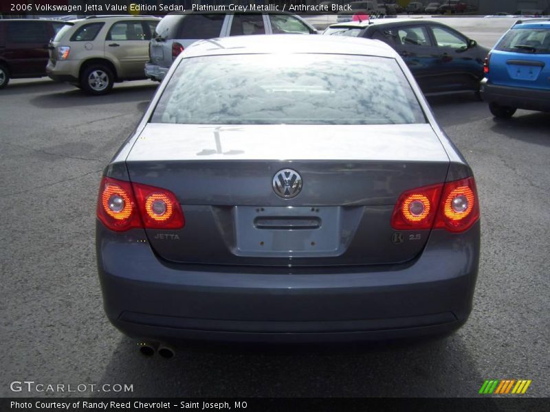 Platinum Grey Metallic / Anthracite Black 2006 Volkswagen Jetta Value Edition Sedan