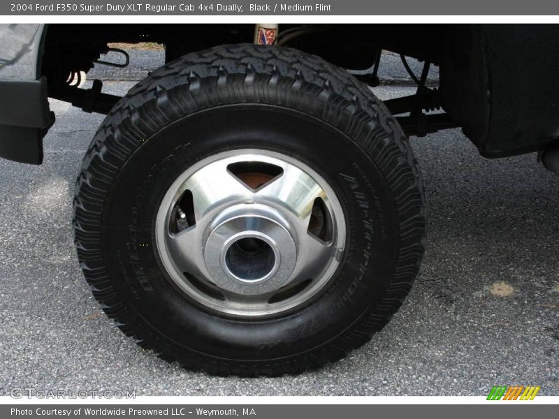 Custom Wheels of 2004 F350 Super Duty XLT Regular Cab 4x4 Dually