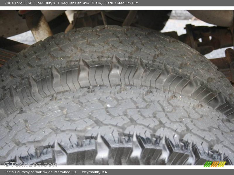 Black / Medium Flint 2004 Ford F350 Super Duty XLT Regular Cab 4x4 Dually