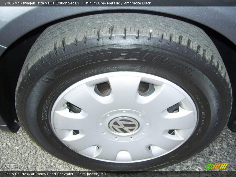 Platinum Grey Metallic / Anthracite Black 2006 Volkswagen Jetta Value Edition Sedan
