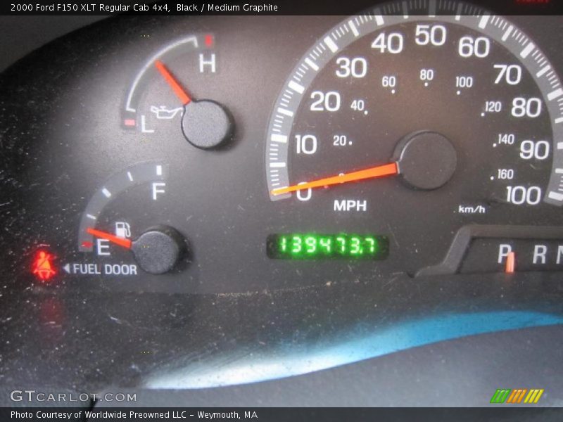 Black / Medium Graphite 2000 Ford F150 XLT Regular Cab 4x4