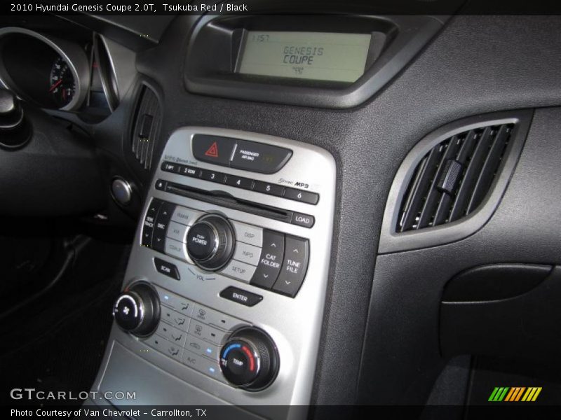 Controls of 2010 Genesis Coupe 2.0T