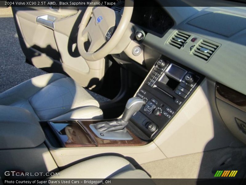 Black Sapphire Metallic / Taupe 2004 Volvo XC90 2.5T AWD