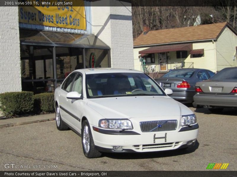 White / Light Sand 2001 Volvo S80 T6