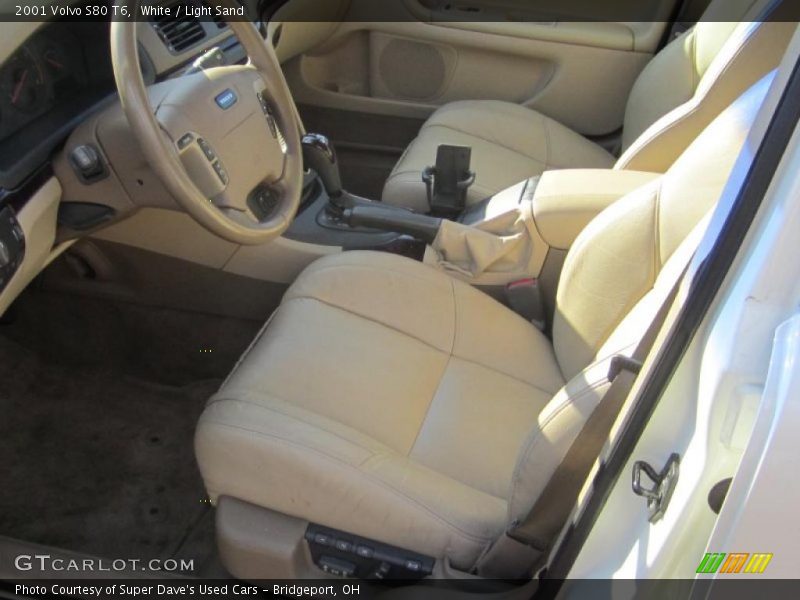 White / Light Sand 2001 Volvo S80 T6