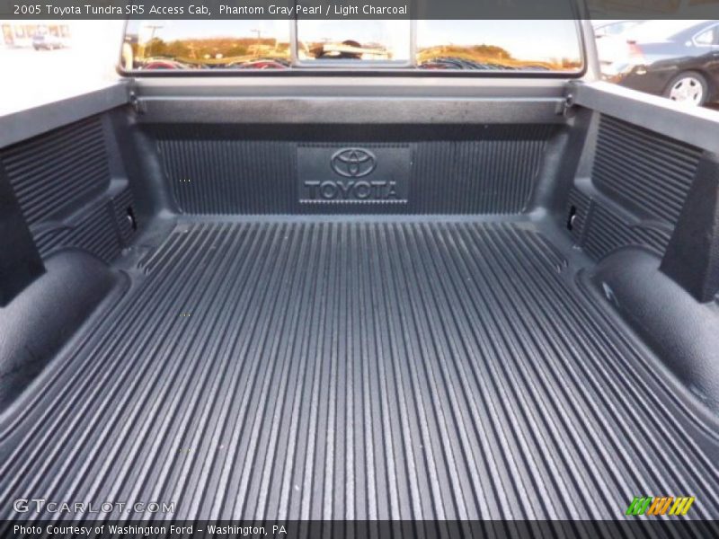 Phantom Gray Pearl / Light Charcoal 2005 Toyota Tundra SR5 Access Cab