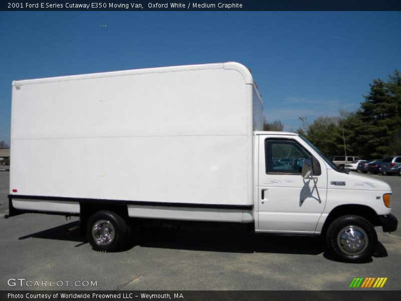 Oxford White / Medium Graphite 2001 Ford E Series Cutaway E350 Moving Van