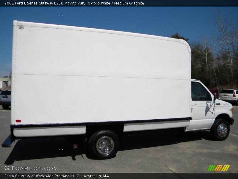Oxford White / Medium Graphite 2001 Ford E Series Cutaway E350 Moving Van