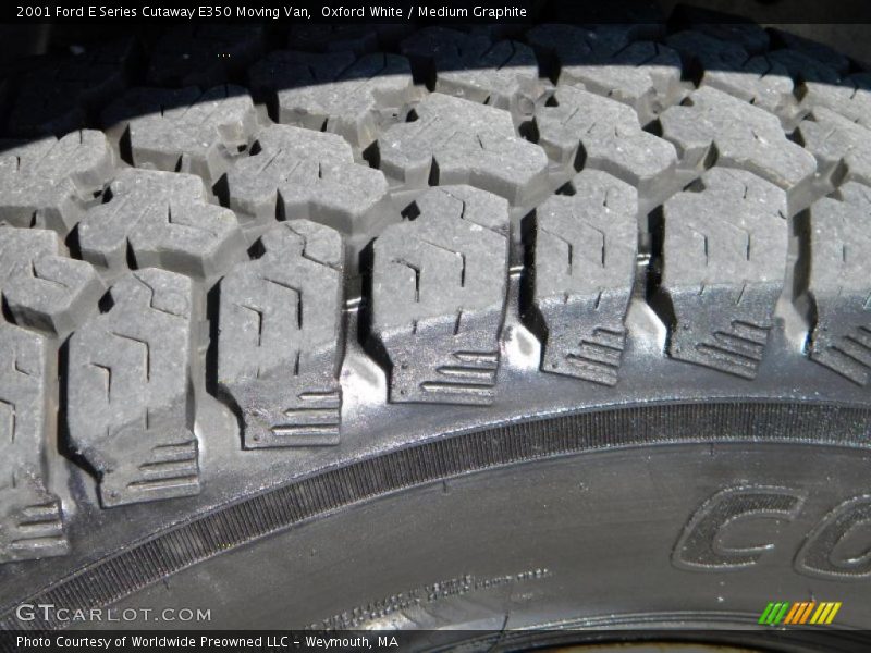 Oxford White / Medium Graphite 2001 Ford E Series Cutaway E350 Moving Van