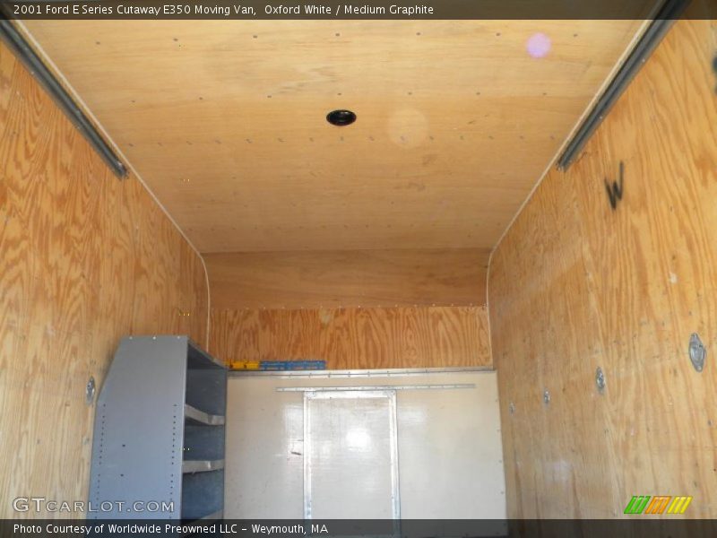 Oxford White / Medium Graphite 2001 Ford E Series Cutaway E350 Moving Van