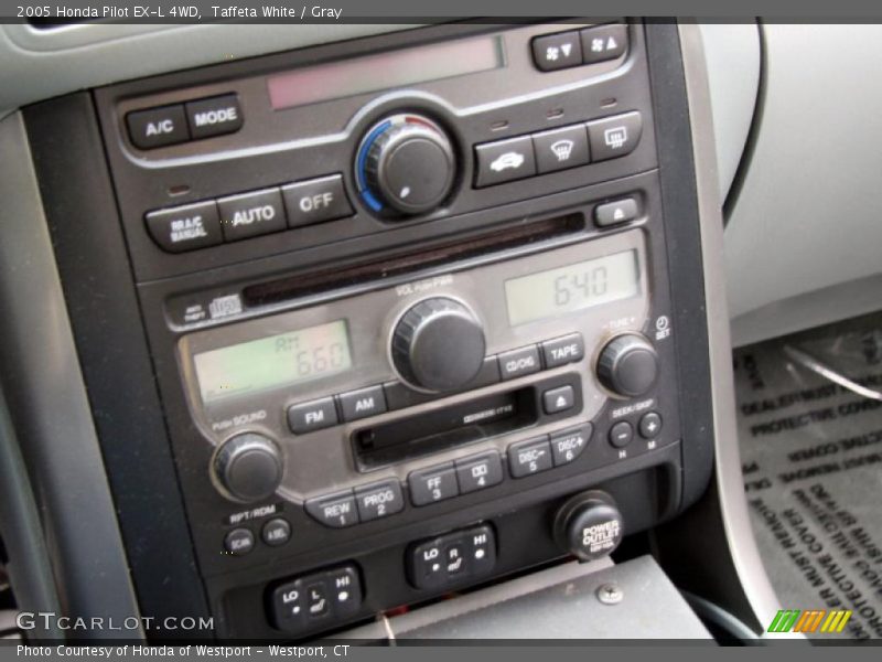 Controls of 2005 Pilot EX-L 4WD