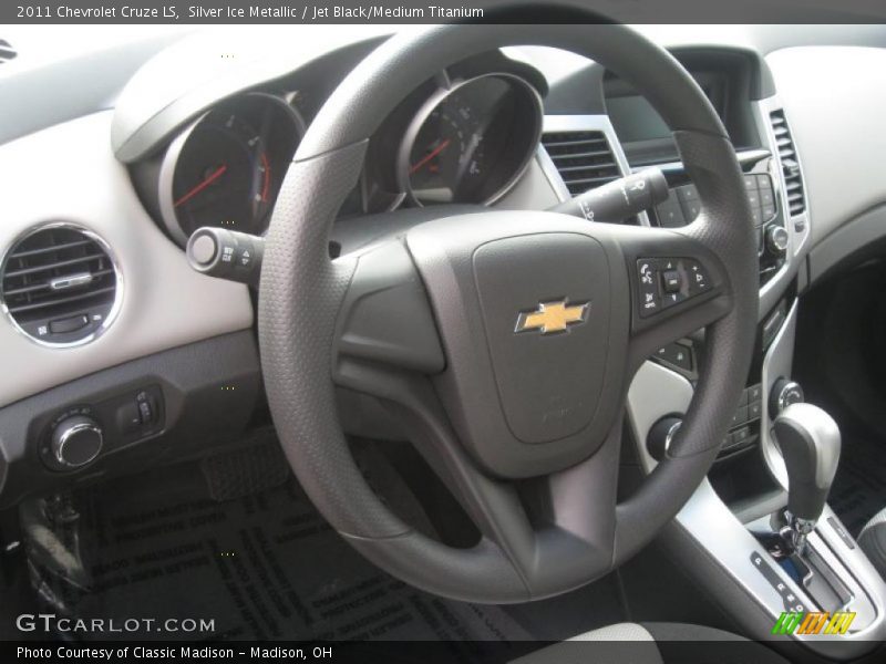 Silver Ice Metallic / Jet Black/Medium Titanium 2011 Chevrolet Cruze LS