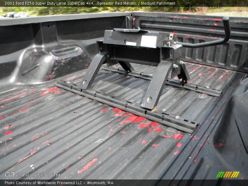 Toreador Red Metallic / Medium Parchment 2001 Ford F250 Super Duty Lariat SuperCab 4x4