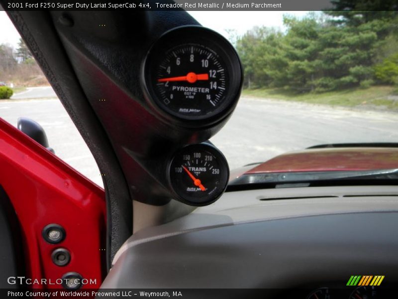 Toreador Red Metallic / Medium Parchment 2001 Ford F250 Super Duty Lariat SuperCab 4x4