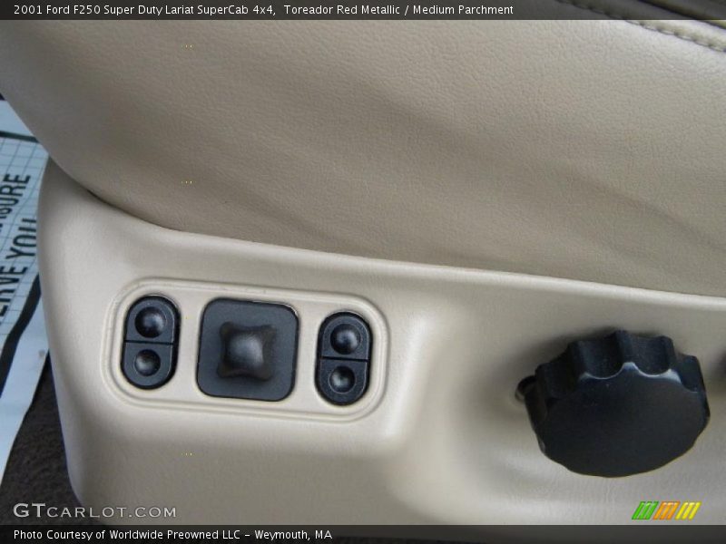 Toreador Red Metallic / Medium Parchment 2001 Ford F250 Super Duty Lariat SuperCab 4x4