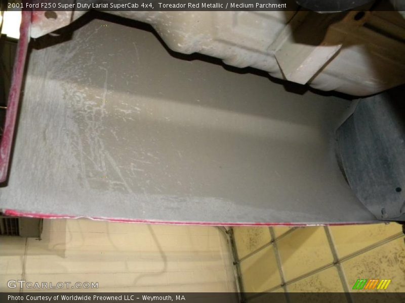 Toreador Red Metallic / Medium Parchment 2001 Ford F250 Super Duty Lariat SuperCab 4x4