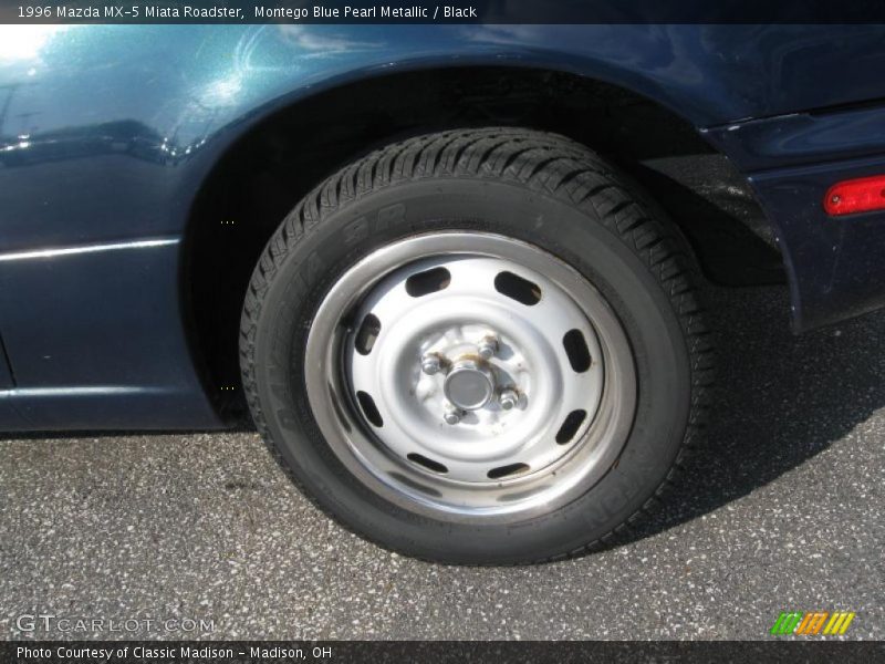 Montego Blue Pearl Metallic / Black 1996 Mazda MX-5 Miata Roadster