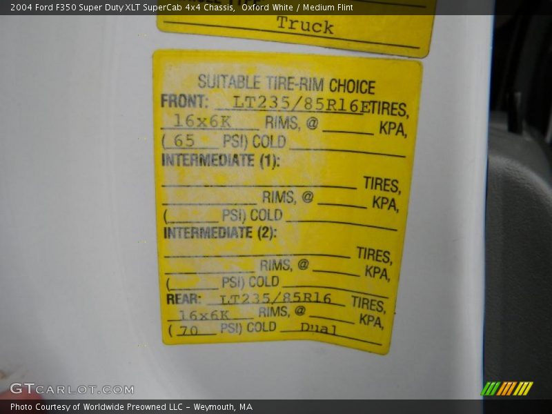 Oxford White / Medium Flint 2004 Ford F350 Super Duty XLT SuperCab 4x4 Chassis