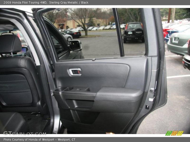 Sterling Gray Metallic / Black 2009 Honda Pilot Touring 4WD