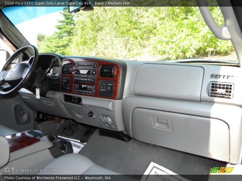 Black / Medium Flint 2006 Ford F350 Super Duty Lariat SuperCab 4x4