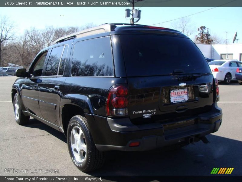 Black / Light Cashmere/Ebony 2005 Chevrolet TrailBlazer EXT LT 4x4