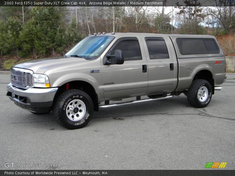 Front 3/4 View of 2003 F350 Super Duty XLT Crew Cab 4x4