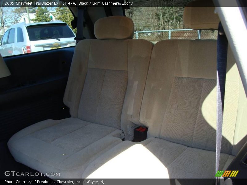 Black / Light Cashmere/Ebony 2005 Chevrolet TrailBlazer EXT LT 4x4