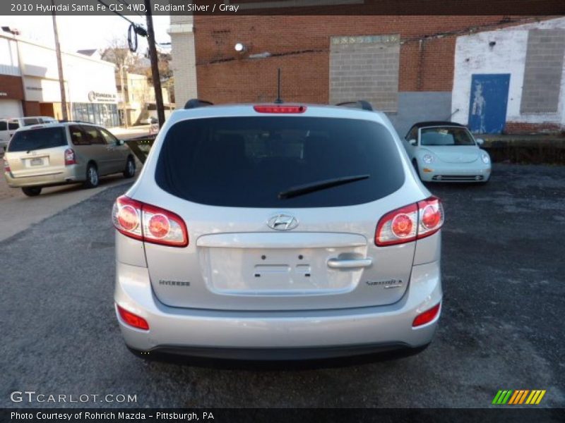 Radiant Silver / Gray 2010 Hyundai Santa Fe GLS 4WD