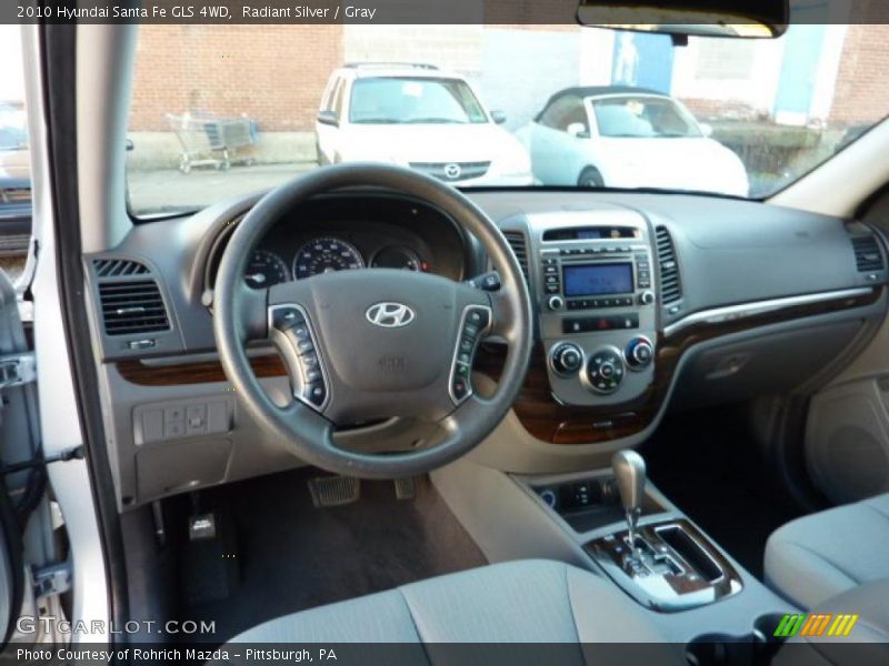 Radiant Silver / Gray 2010 Hyundai Santa Fe GLS 4WD