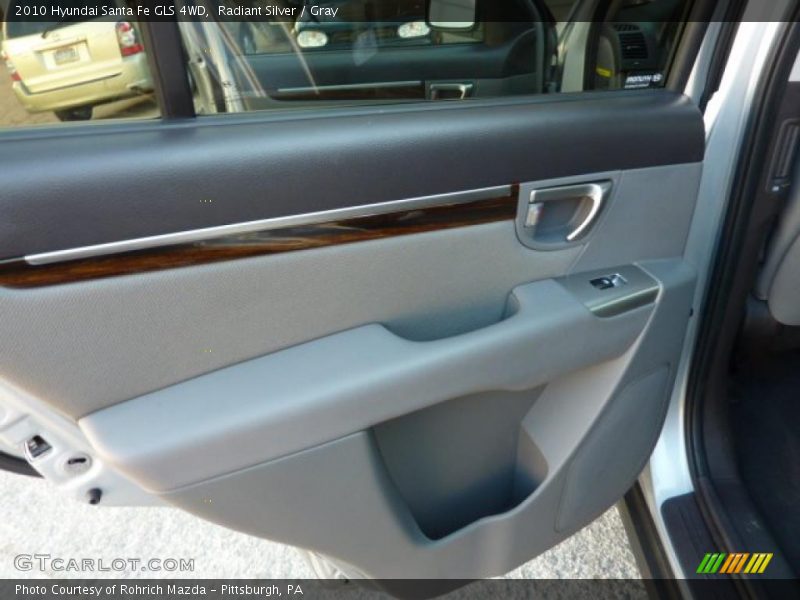 Radiant Silver / Gray 2010 Hyundai Santa Fe GLS 4WD