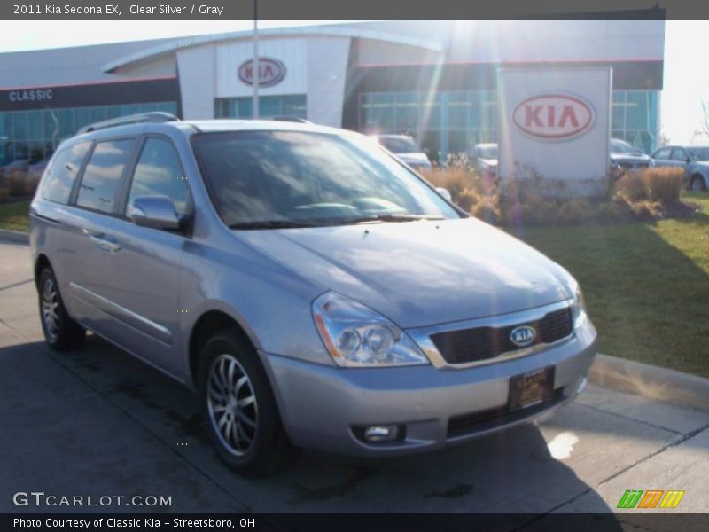Clear Silver / Gray 2011 Kia Sedona EX
