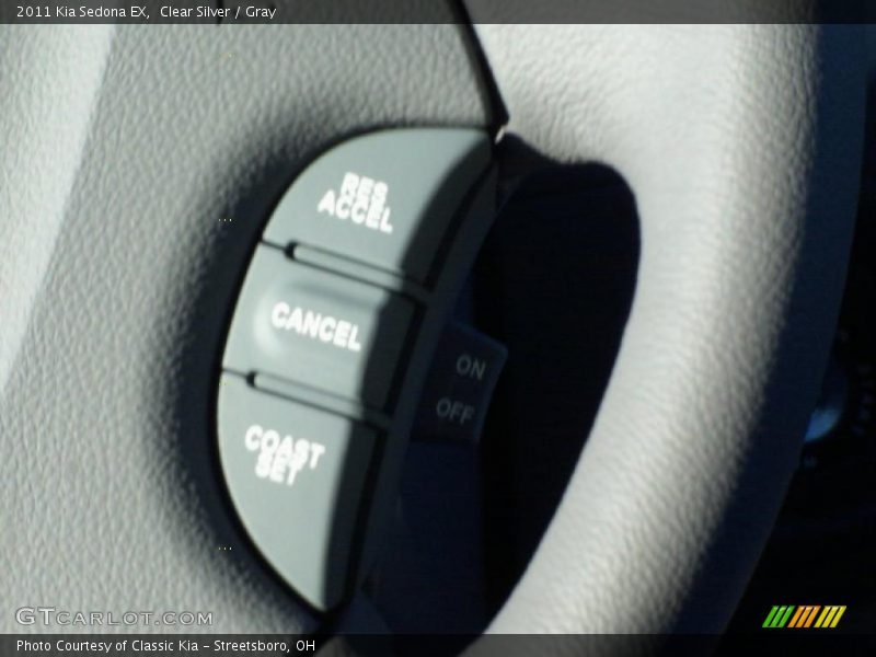 Clear Silver / Gray 2011 Kia Sedona EX