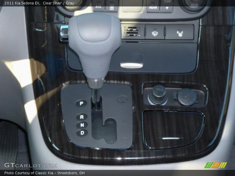 Clear Silver / Gray 2011 Kia Sedona EX