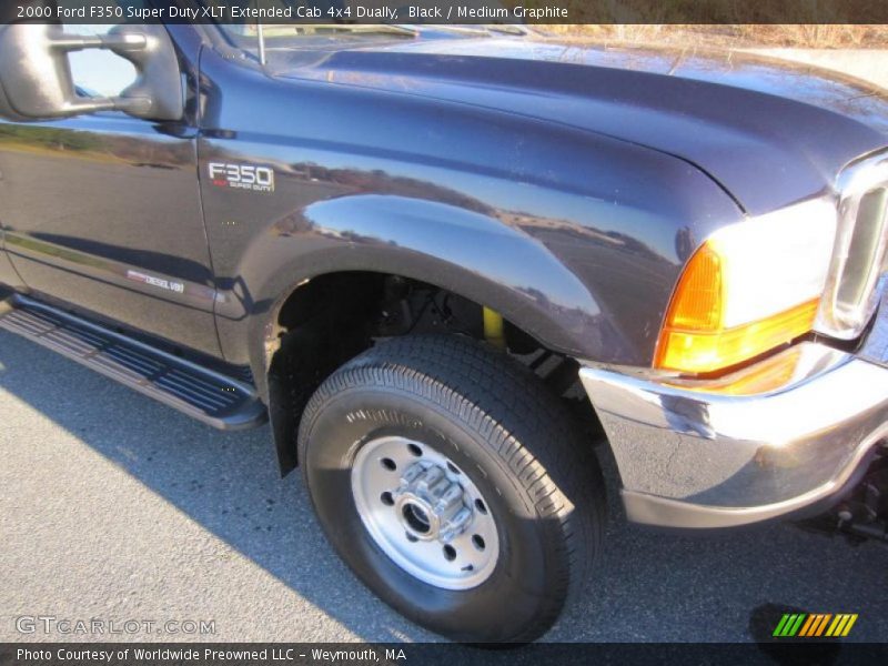 Black / Medium Graphite 2000 Ford F350 Super Duty XLT Extended Cab 4x4 Dually