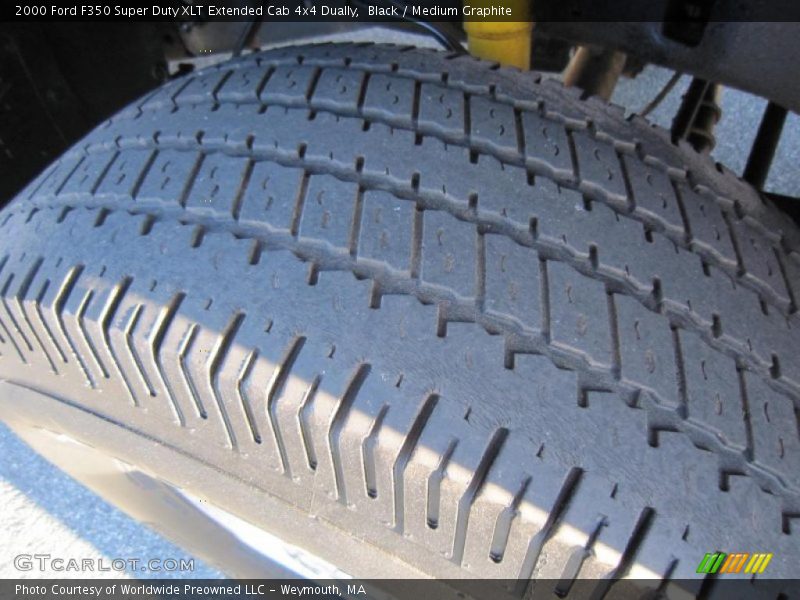 Black / Medium Graphite 2000 Ford F350 Super Duty XLT Extended Cab 4x4 Dually