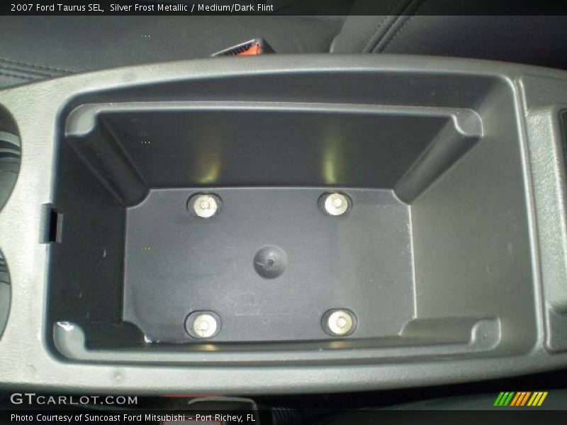 Silver Frost Metallic / Medium/Dark Flint 2007 Ford Taurus SEL