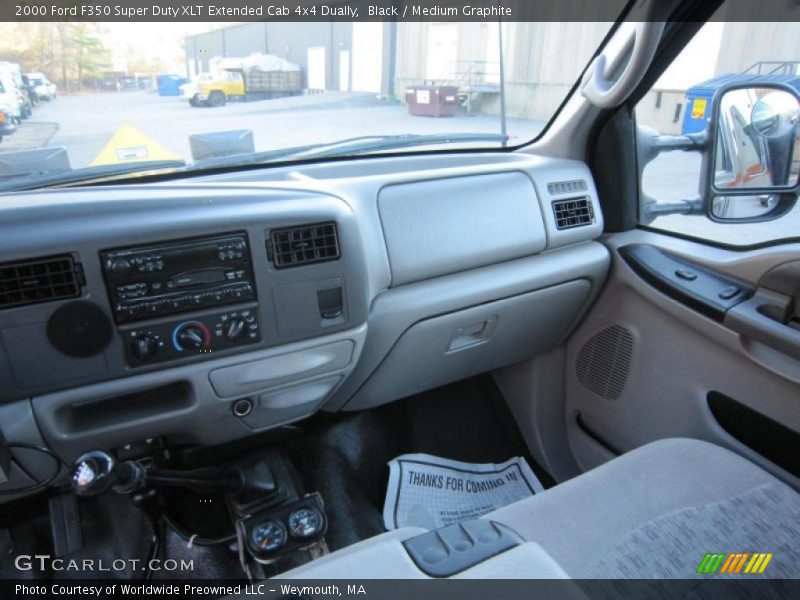 Black / Medium Graphite 2000 Ford F350 Super Duty XLT Extended Cab 4x4 Dually