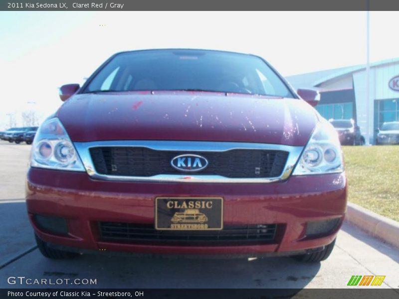 Claret Red / Gray 2011 Kia Sedona LX