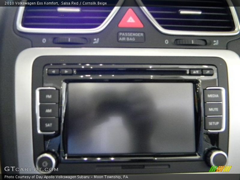 Salsa Red / Cornsilk Beige 2010 Volkswagen Eos Komfort