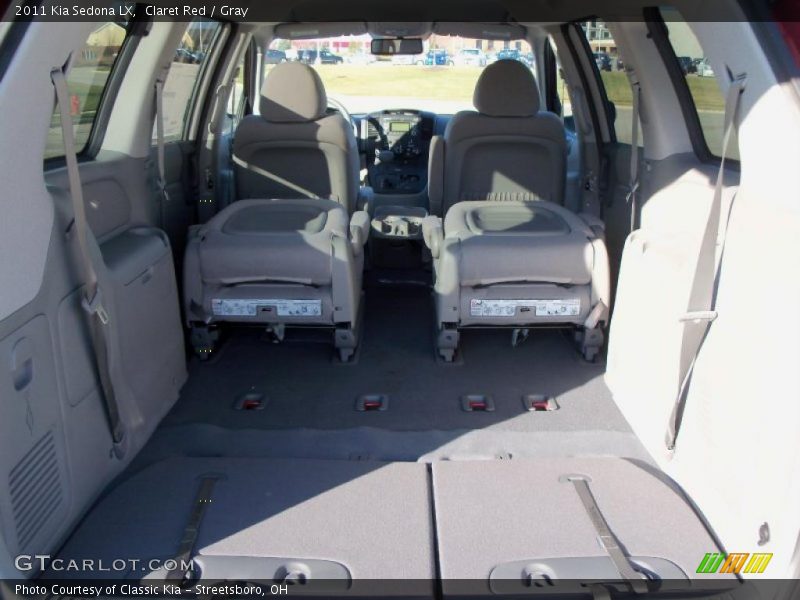  2011 Sedona LX Trunk