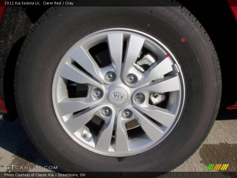  2011 Sedona LX Wheel