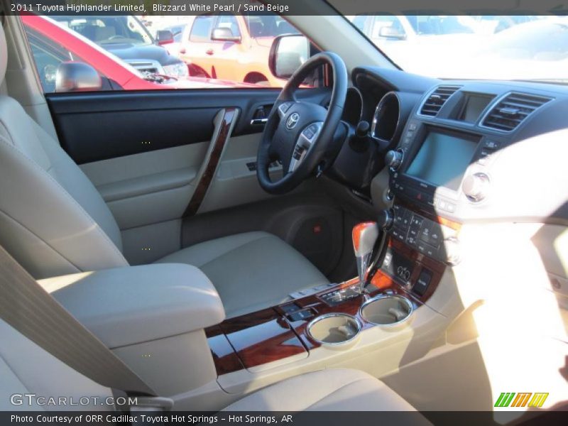 Blizzard White Pearl / Sand Beige 2011 Toyota Highlander Limited
