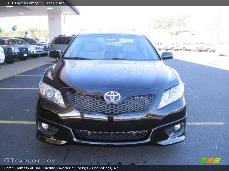 Black / Ash 2011 Toyota Camry SE