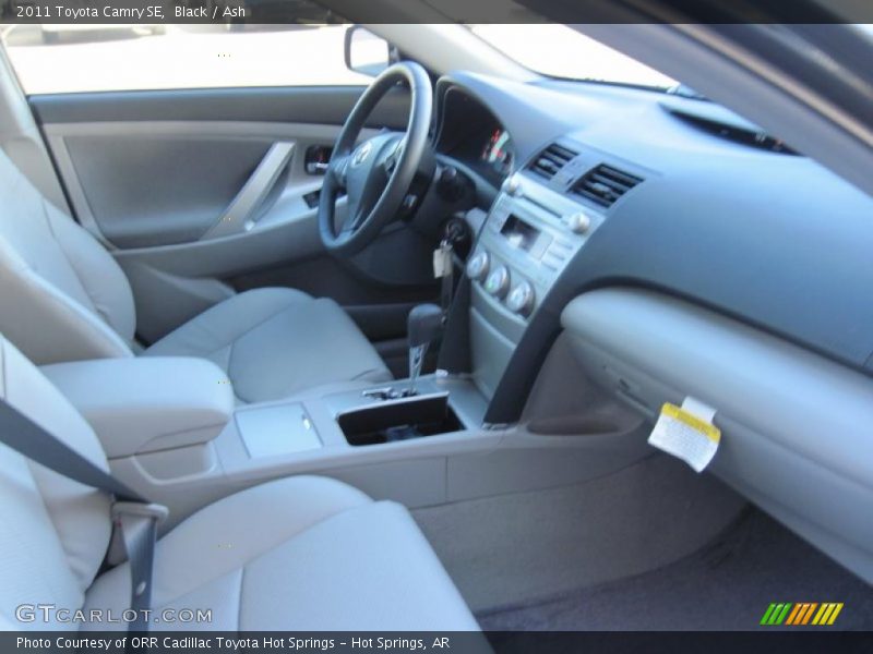 Black / Ash 2011 Toyota Camry SE