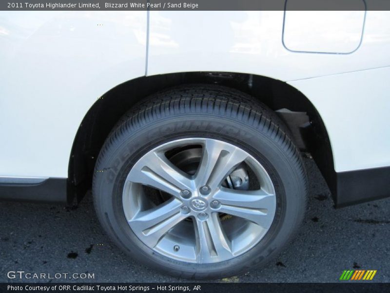 Blizzard White Pearl / Sand Beige 2011 Toyota Highlander Limited
