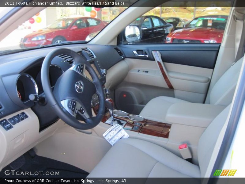 Blizzard White Pearl / Sand Beige 2011 Toyota Highlander Limited